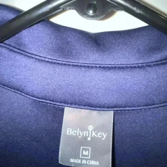 NWT Belyn Key women’s grommet golf vest - Picture 5 of 5